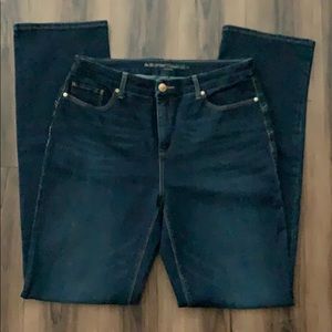 Chico’s so Lifting Straight Leg Jeans